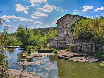 Буцький каньйон - природне диво України в Черкаській області.