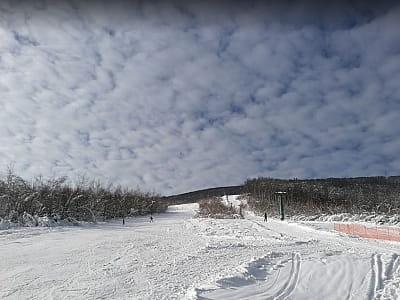 "Синяк" - гірськолижний курорт у Закарпатті.