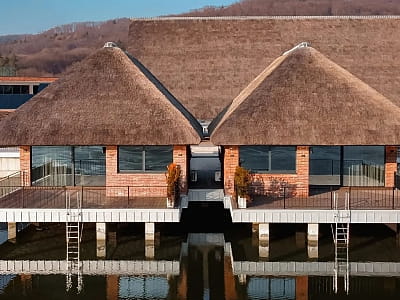 Комфортабельні номери багатофункціонального заміського комплексу "EMILY RESORT" біля Львова 