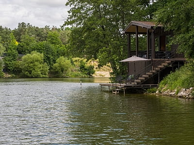 Будинки біля води під оренду в заміському комплексі "ХАРАКТЕР park" в селі Крюківщина