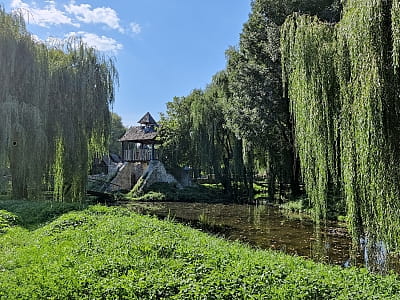 Козачий острів в парку культури та відпочинку "Сопільче" (Топільче) в місті Тернопіль 