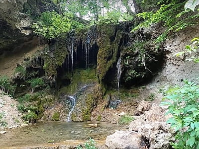 Ґуральський водоспад, також відомий як водоспад Бурта в Хмельницькій області