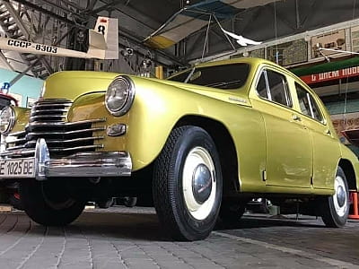 ГАЗ-М-20 «Перемога» у музеї «Машини часу» в місті Дніпро 