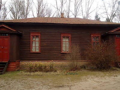 Школа з села Велика Каратуль Переяслав-Хмельницького р-ну Київської області в музеї народної архітектури та побуту Середньої Наддніпрянщини