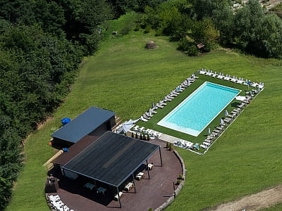 відкритий літній басейн в SPA-resort Аквадар в Черкаській області