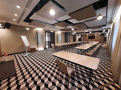Конференц зала в заміському комплексі Equides Club біля Києва 