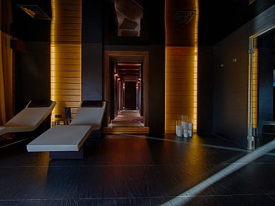 зона релаксу SPA в заміському комплексі Equides Club біля Києва 