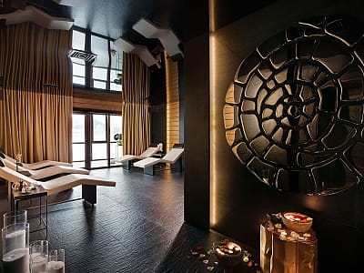 зона релаксу SPA в заміському комплексі Equides Club біля Києва 