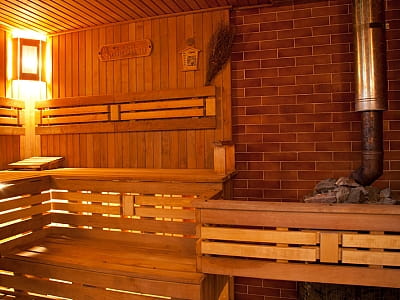 Лазня на дровах в заміському комплексі Relax Club біля Бердичева