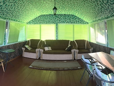 Будиночок на водi в заміському комплексі Relax Club біля Бердичева