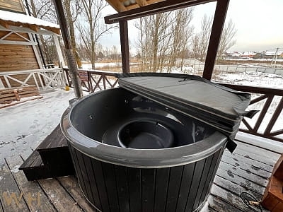 Спа чан в заміському комплексі Relax Villa біля Києва
