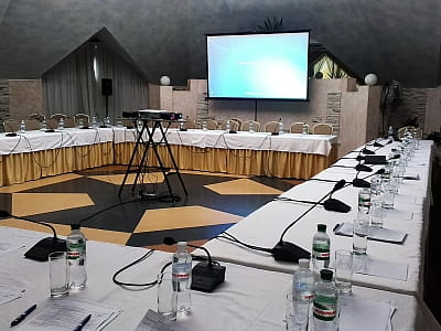 Конференц зала в заміському комплексі «Княжий Двір» в селі Княжичі Київської області