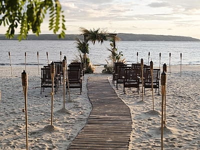 Урочисті весільні церемонії в заміському комплексі Secret Resort Club в Київській області