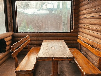 Альтанки в заміському комплексі «Золотий дуб» біля Києва