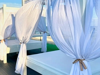 Сімейний комплекс Glibivka Family Park: комфортне проживання, ресторани, СПА, басейни, спорт і розваги серед соснового лісу біля Київського моря.