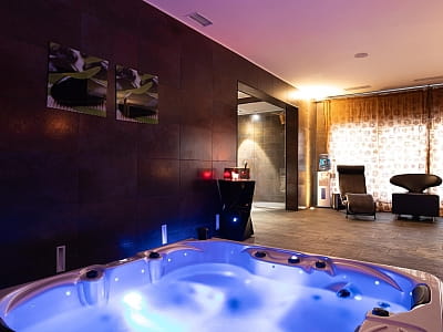 SPA-комплекс «Чотири стихії» в заміському комплексі Glibivka Family Park в селі Глібівка на березі Київського моря