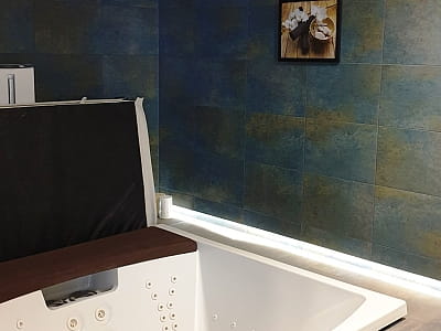 SPA-комплекс «Чотири стихії» в заміському комплексі Glibivka Family Park в селі Глібівка на березі Київського моря