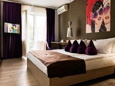номер у заміському комплексі Hotel SPA в Ворзелі