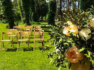 Урочисті весільні церемонії в заміському комплексі Hotel SPA в Ворзелі