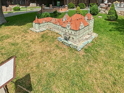 Ужгородський замок в музеї мініатюр «Замки України» в Кам’янці-Подільському