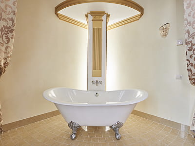 Затишні номери готеля в заміському комплексі City Holiday Resort & SPA в селі Петропавлівська Борщагівка біля Києва