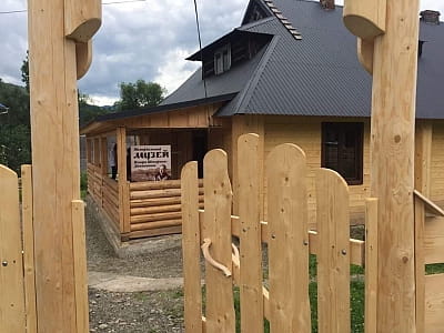 Музей Петра Шекерика-Доникового у Верховині: пам'ять про діяча