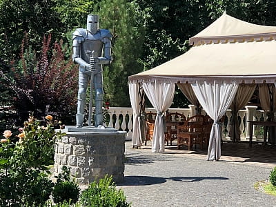 Альтанка в заміському комплексі Forest Club Sherwood біля Умані