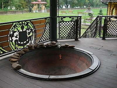 карпатський чан в заміському комплексі Fort Pirnov Park 
