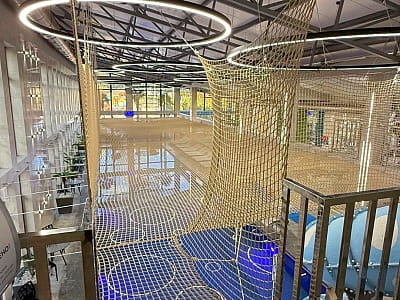 мотузкова арена в комплексі IVORY Resort & Spa у місті Виноградів, що у Закарпатській області