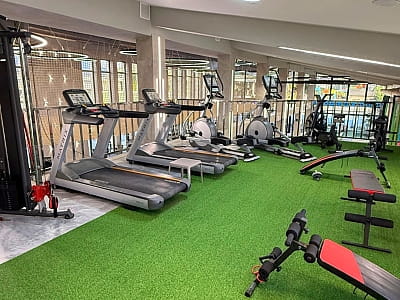 тренажерна зала в заміському комплексі IVORY Resort & Spa у місті Виноградів, що у Закарпатській області