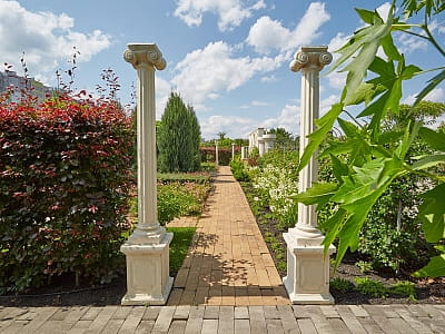 Квітковий сад «Камелія» — подорож у сади світу під Києвом