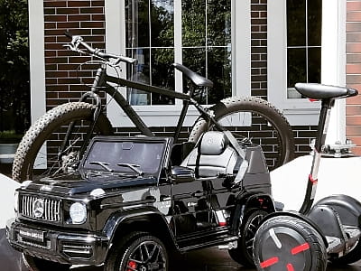 дитячі транспортні засоби в заміському комплексі Perlyna Resort біля Черкас