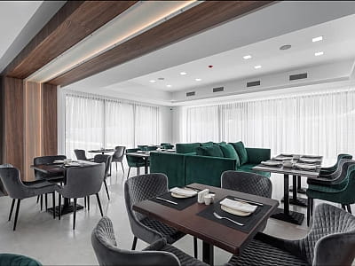 ресторан в заміському комплексі Riverwood Relax Park серед мальовничих соснових лісів села Мошни Черкаської області