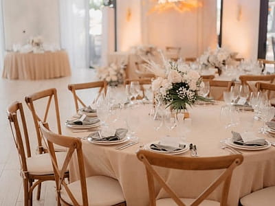 банкетна зала в заміському комплексі Riverwood Relax Park серед мальовничих соснових лісів села Мошни Черкаської області