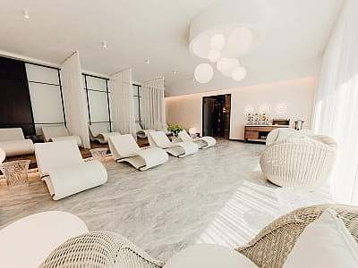 SPA в заміському комплексі Riverwood Relax Park серед мальовничих соснових лісів села Мошни Черкаської області