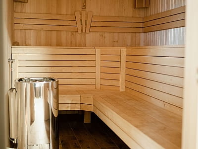 сауна у заміському комплексі «Родосвіт» у мальовничому селі Житні Гори Київської області