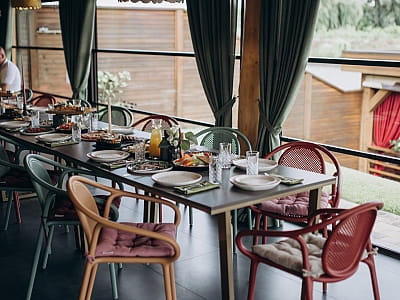 ресторан в заміському комплексі «Родосвіт» у мальовничому селі Житні Гори Київської області