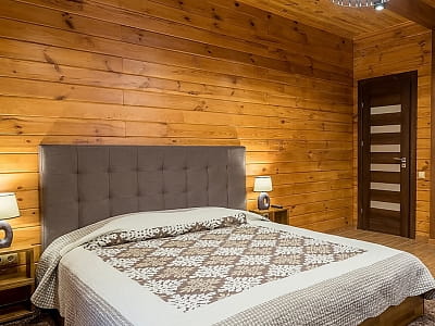 номери та бунгало в комплексі Selena Family Resort біля Черкас