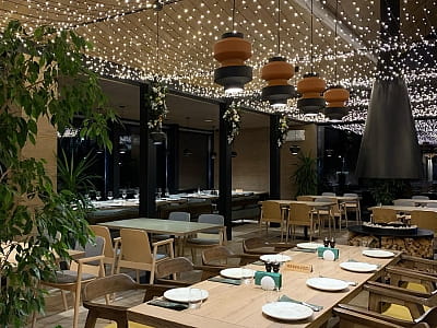 ресторан європейської та авторської кухні «Underwood» в заміському комплексі Selena Family Resort біля Черкас