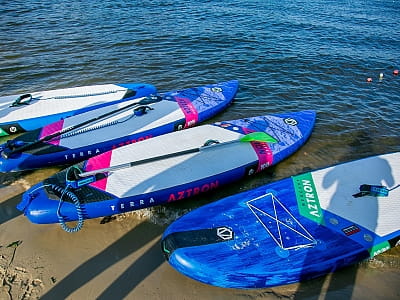 прогулянка на SUP дошках в заміському комплексі Selena Family Resort біля Черкас