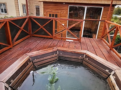 гарячий чан в заміському комплексі Villa Village у селі Слобода біля Черкас