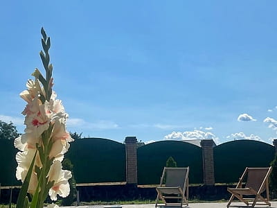 літній басейн в заміському комплексі Villa Village у селі Слобода біля Черкас