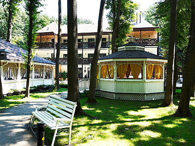 Альтанка Capri в заміському комплексі ZASTAVA біля Умані