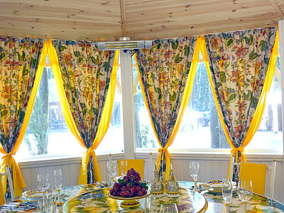 Альтанка Capri в заміському комплексі ZASTAVA біля Умані