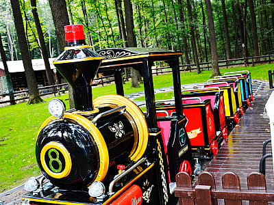 дитяча залізниця в заміському комплексі ZASTAVA (Застава) біля Умані