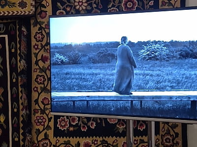 Національний музей декоративного мистецтва України — одна з найважливіших мистецьких установ держави, що об’єднує багатовікову історію, традиції та творчість українського народу. 