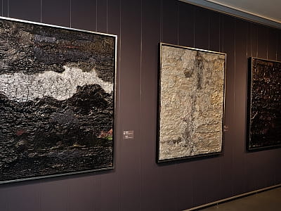 Музейно-виставковий центр «Музей історії Києва» — сучасний культурний простір у центрі столиці з історичними експозиціями, арт-проєктами та подіями.