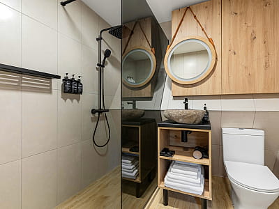 Mandra Petrichor / Мандра Петрикор - заміський комплекс, глемпінг у Київській області