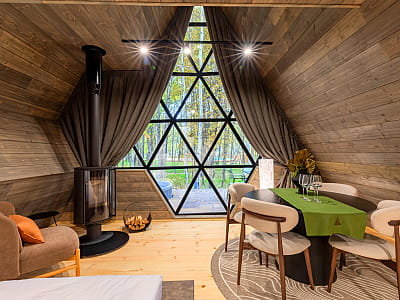 Mandra Petrichor / Мандра Петрикор - це глемпінг у Київській області