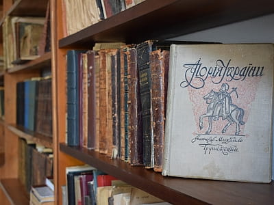 Історико-меморіальний музей Михайла Грушевського у Києві — автентична оселя вченого, де відтворено його кабінет, родинну атмосферу та унікальну історичну експозицію.